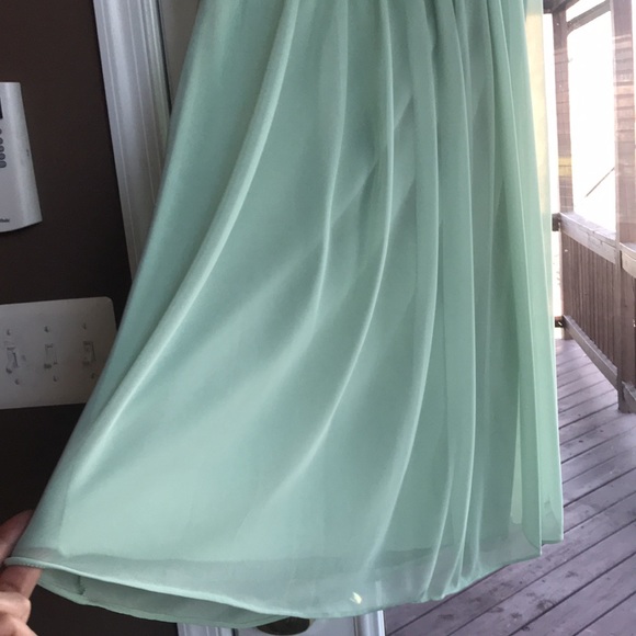 Short Sz 10 David’s bridal Meadow one shoulder dress - Picture 4 of 6